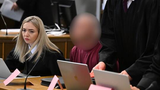 Beginn Prozess gegen Lebensberater