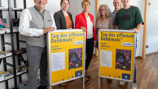 Freuen sich auf den „Tag des offenen Denkmals“: Baubürgermeister Tobias Volle, die Städtische Denkmalpflegerin Stéphanie Toussai PK Tag des offenen Denkmals