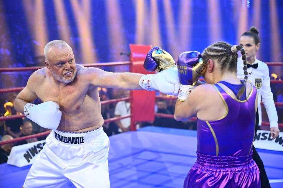 RTL «Der Clark Final Fight» - Entertainer Raab gegen Halmich RTL «Der Clark Final Fight» - Entertainer Raab gegen Halmich