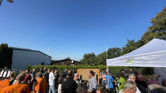 Die Informationsveranstaltung zum Bürgerentscheid über den Bau einer Flüchtlingsunterkunft im Nordweg 6/1 in Göbrichen stößt am