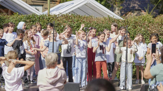 1. Brötzinger Kinderfest