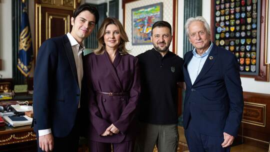 Ukraine-Krieg - Michael Douglas in Kiew Ukraine-Krieg - Michael Douglas in Kiew