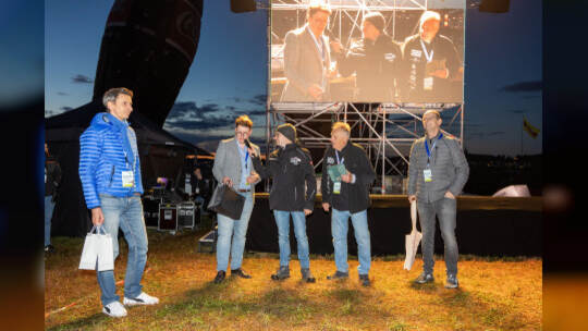 German Cup Night Glow Samstag