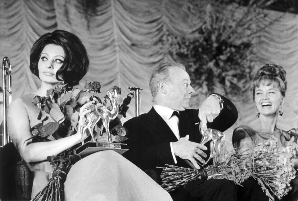 Liselotte Pulver wird 95