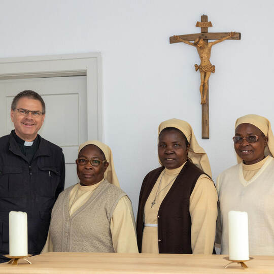Schwestern aus Uganda Tiefenbronn