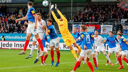 Holstein Kiel - 1. FC Heidenheim Holstein Kiel - 1. FC Heidenheim