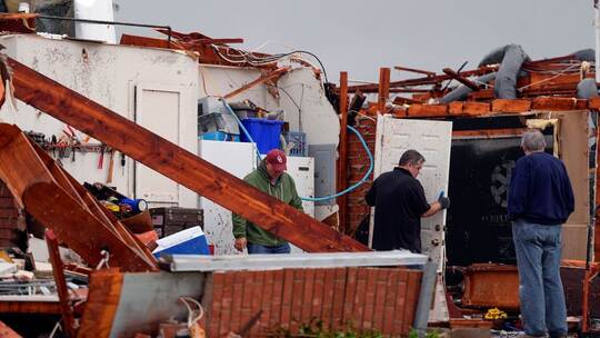 Nach dem Tornado durch Oklahoma City