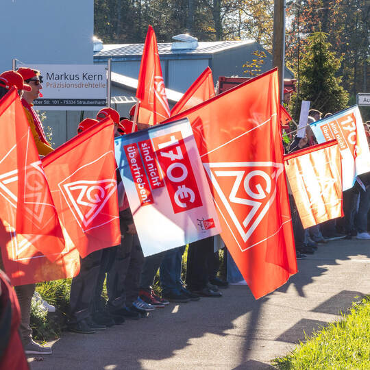 Warnstreik IGMetall Straubenhardt nVent Schroff