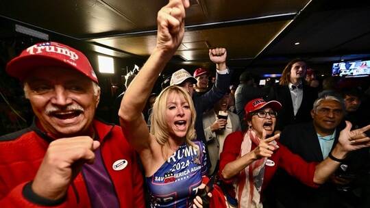 US-Wahlen 2024 - Trump-Anhänger in Kalifornien